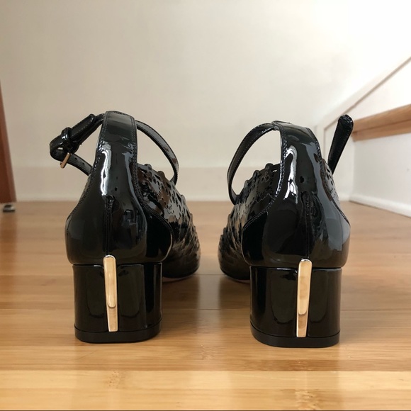 Alexander McQueen Skull Laser Cut Mary Jane Pump - Picture 5 of 8